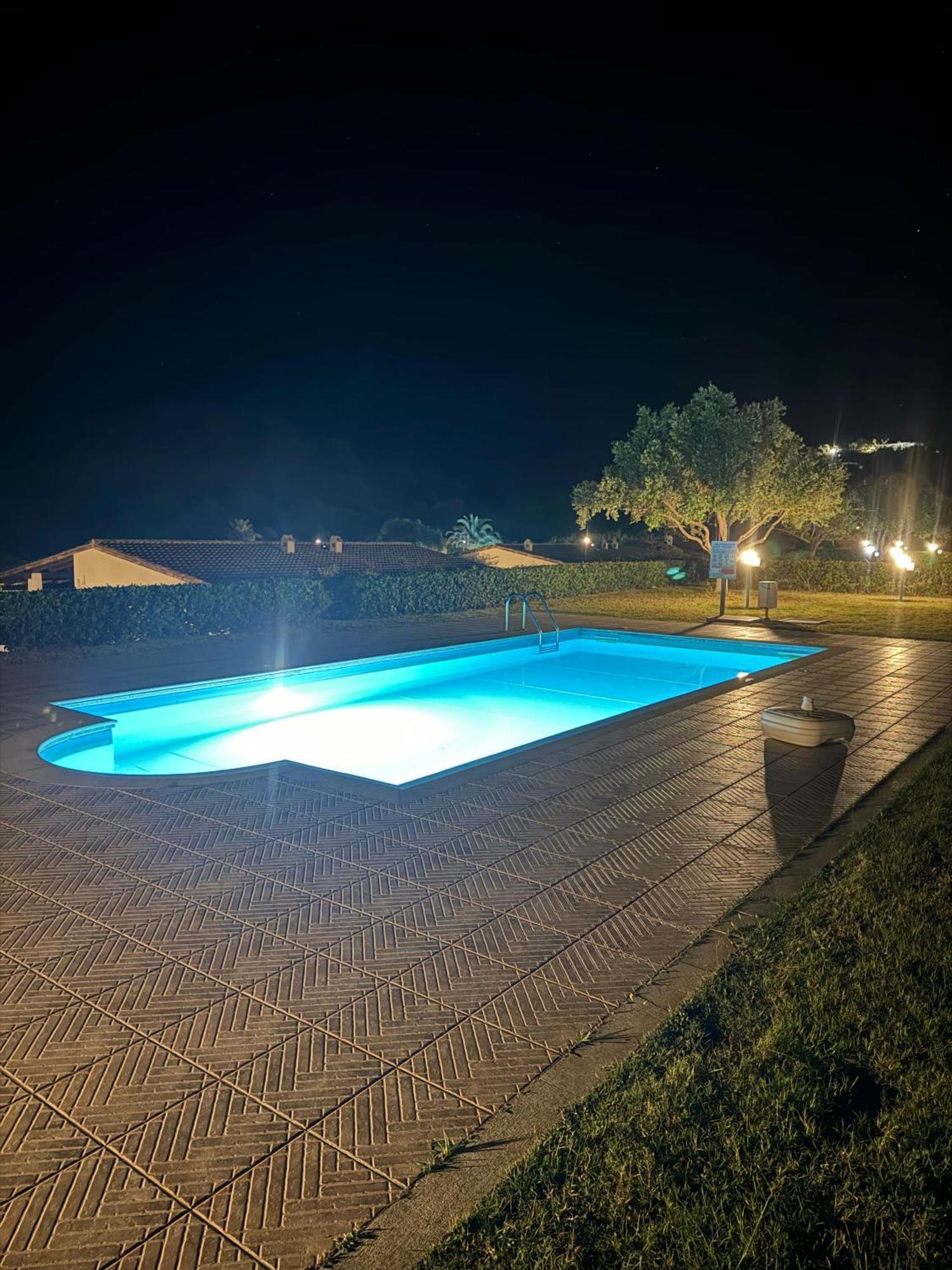 Casa Vacanze Con Piscina E Vista Mare Esclusiva Per Coppie E Famiglie, Relax E Tranquillita Tertenìa Exterior foto