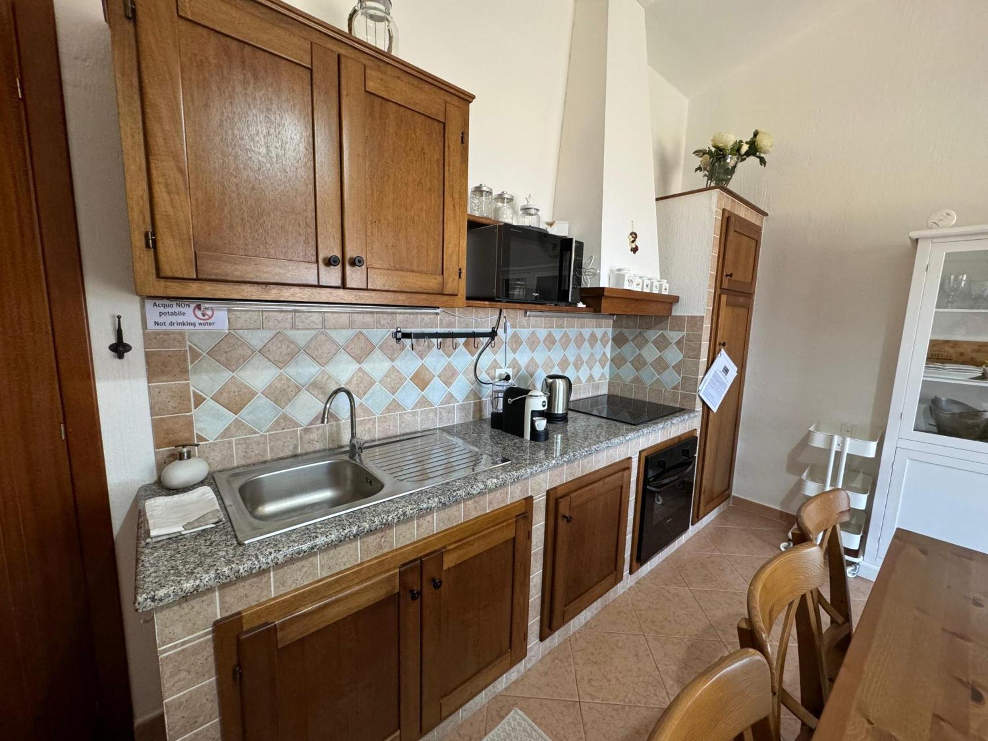 Casa Vacanze Con Piscina E Vista Mare Esclusiva Per Coppie E Famiglie, Relax E Tranquillita Tertenìa Exterior foto